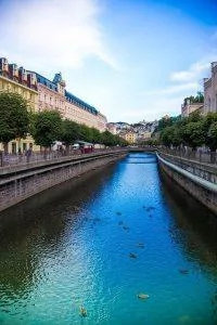 קרלובי וארי