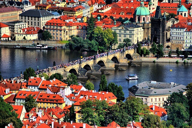 נהר הולטאבה בפראג - Vltava River in Prague