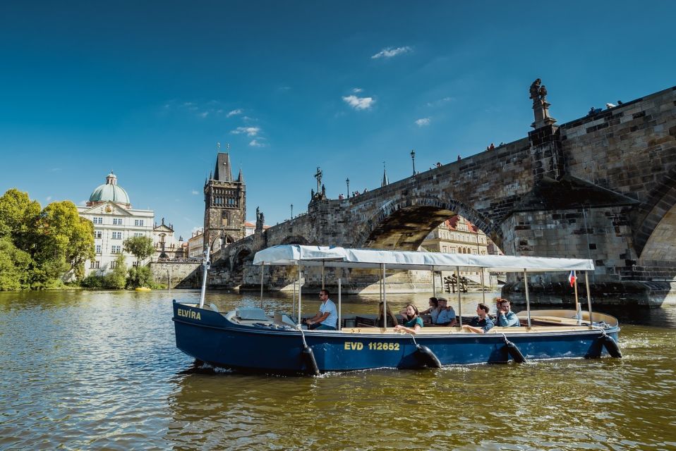 Sightseeing Cruise to Devil's Channel