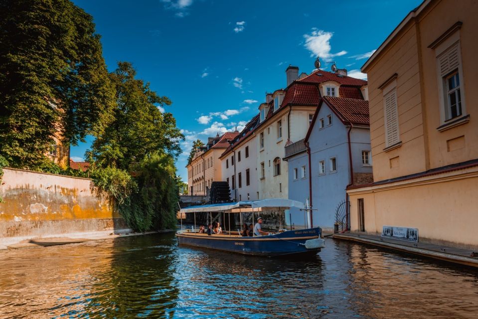 Sightseeing Cruise to Devil's Channel