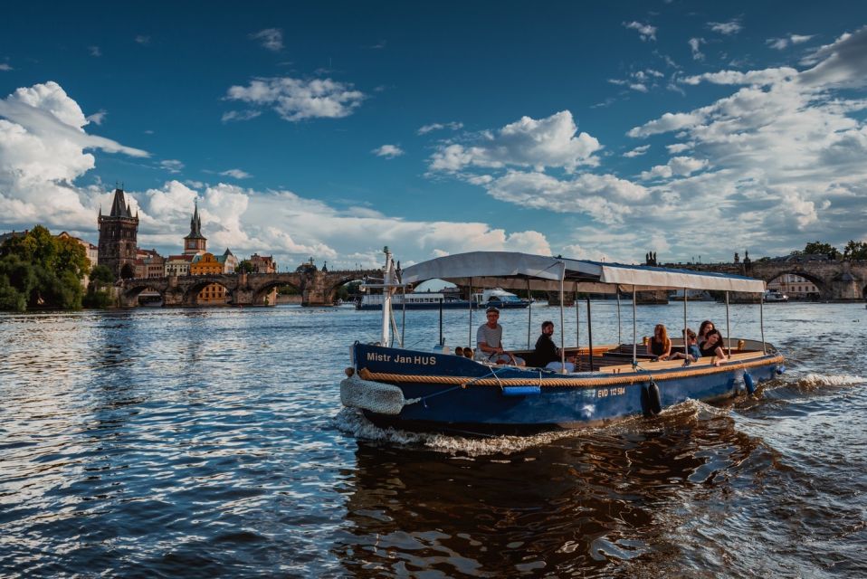 Sightseeing Cruise to Devil's Channel